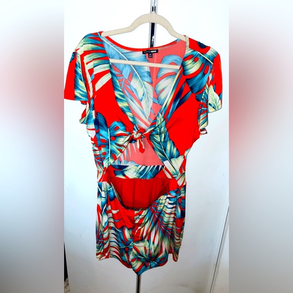 Taste Of The Tropics Romper - Picture 4 of 5